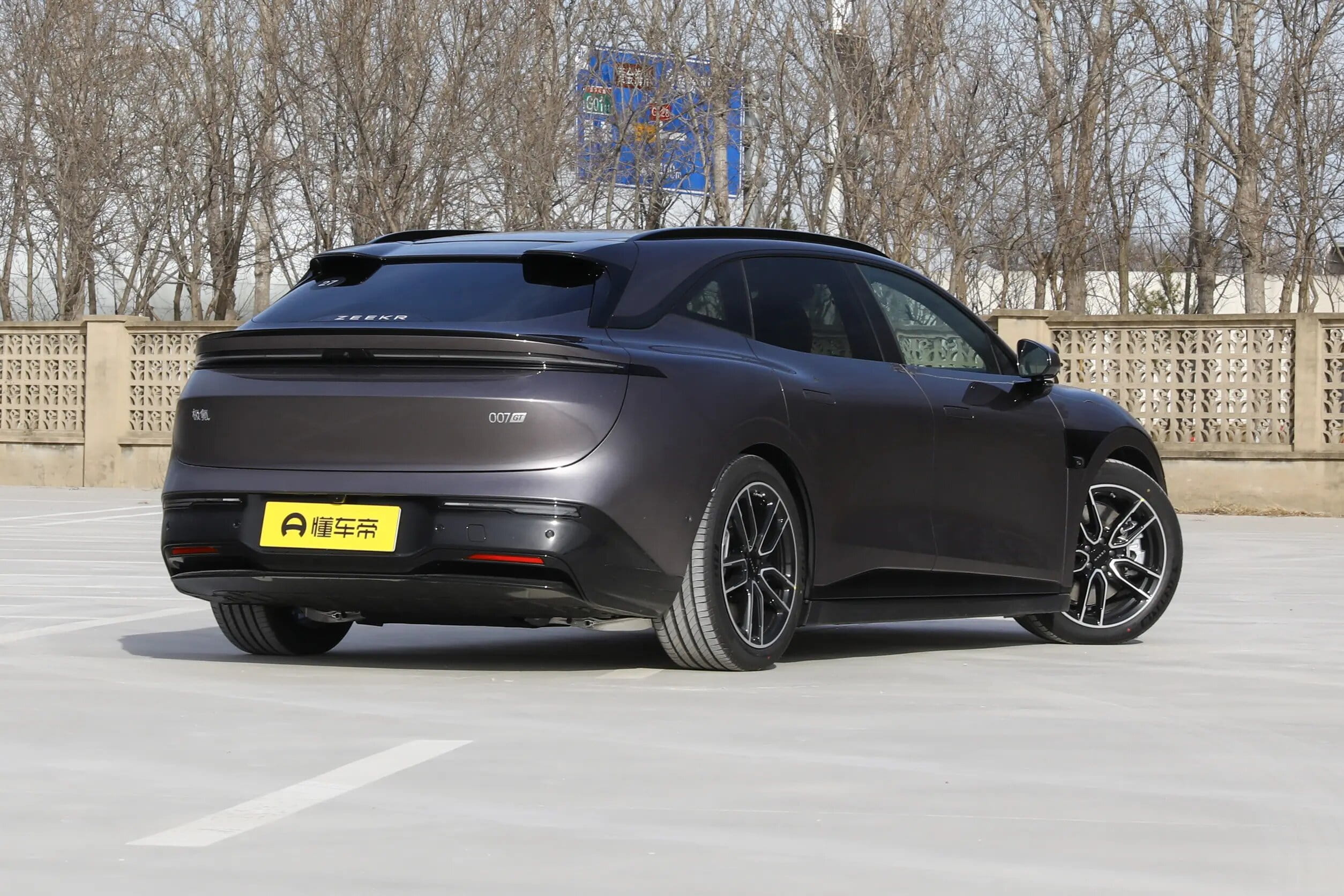 Zeekr 007 GT