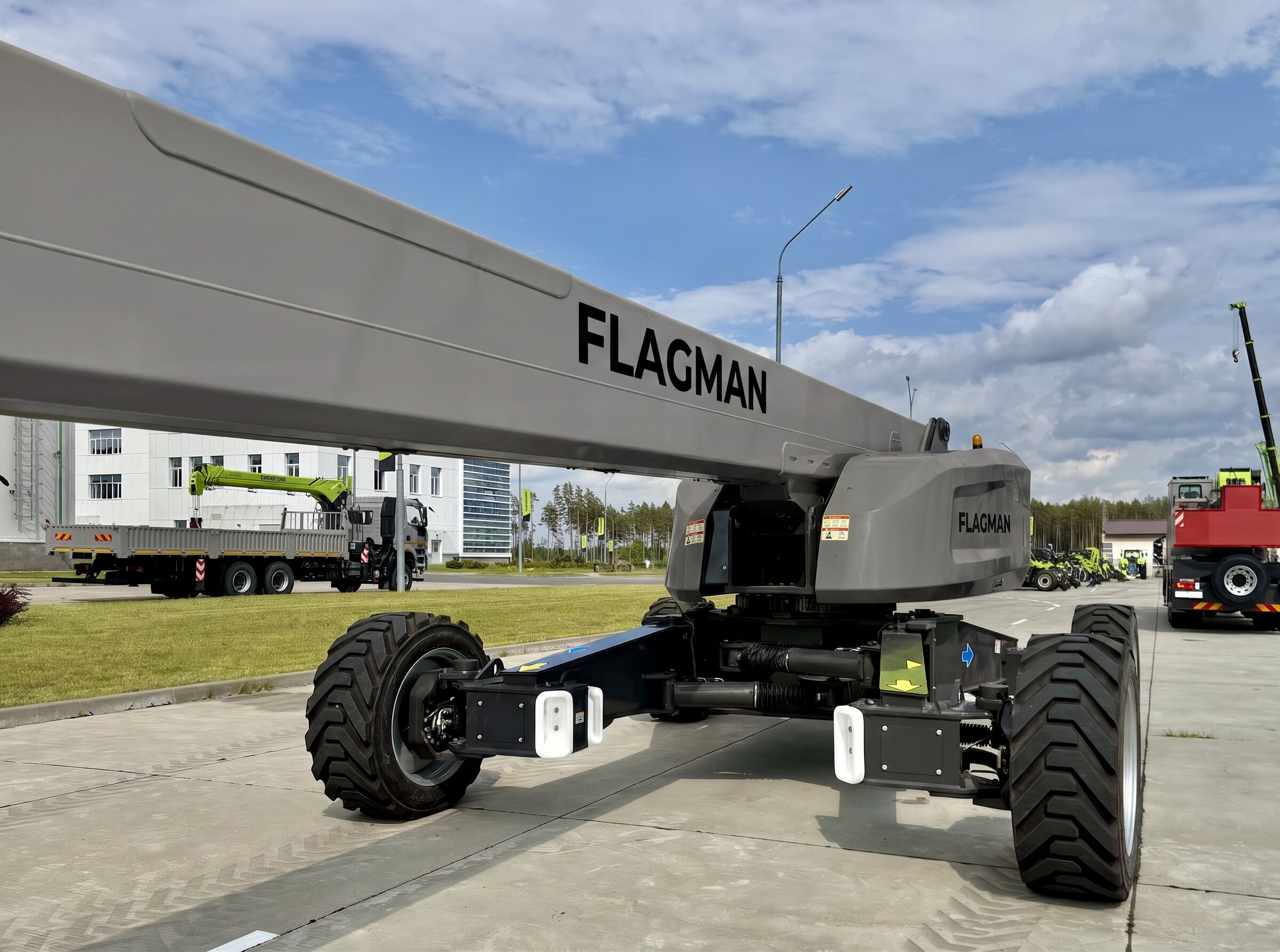 Аренда Телескопический подъемник F38J-V